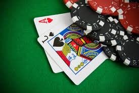 Studio live dealer Spadegaming dengan kamera multi-angle